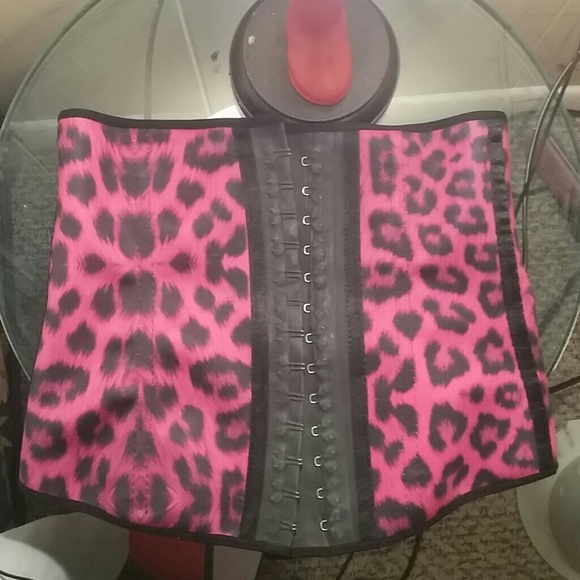 Ann chery waist trainer size 36