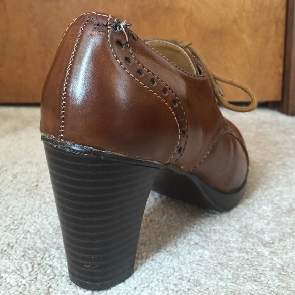 BASS heels - Picture 4 of 4