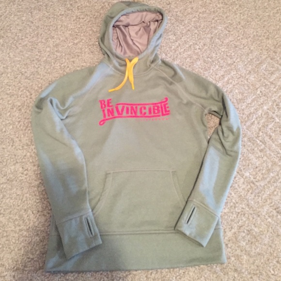 Nike Therm-fit size Large Livestrong hoodie