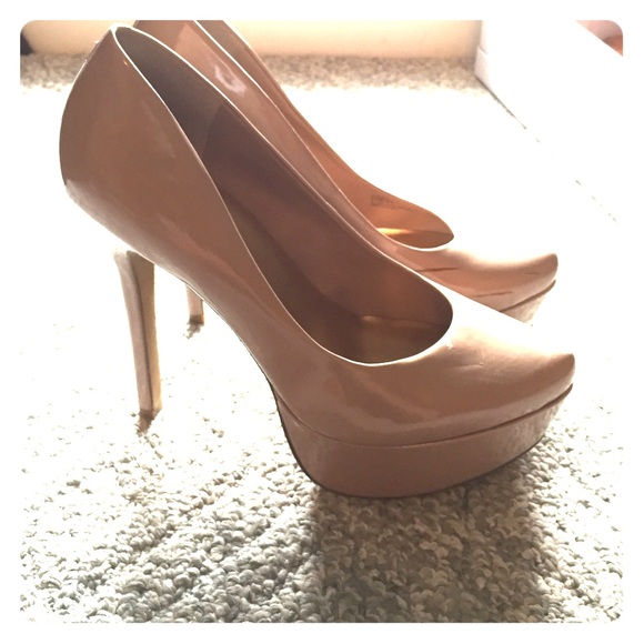 Nude Jessica Simpson Platforms Size 11