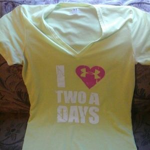 Under Armour Shirt size women's small