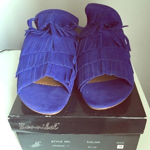 Bonnibel purple fringe sandals brand new in a box!