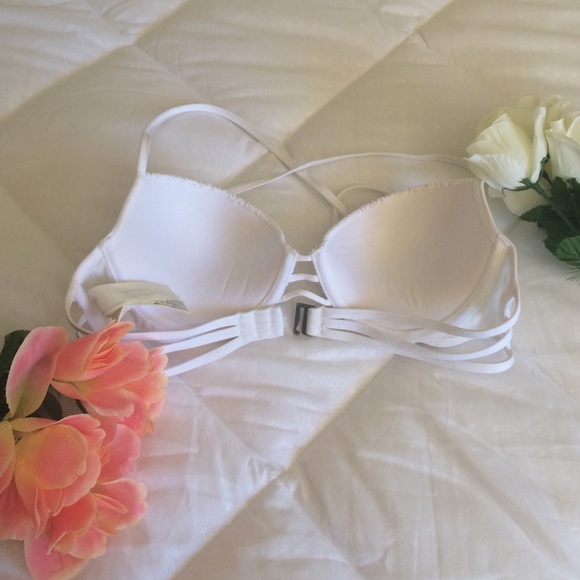 Hollister White bikini top - Picture 2 of 2