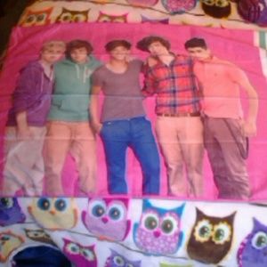 1 direction pillow case (never been used)