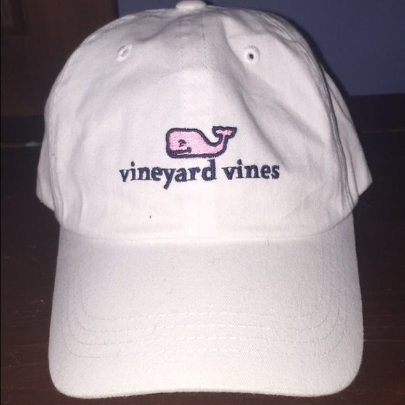 Vineyard vines hat