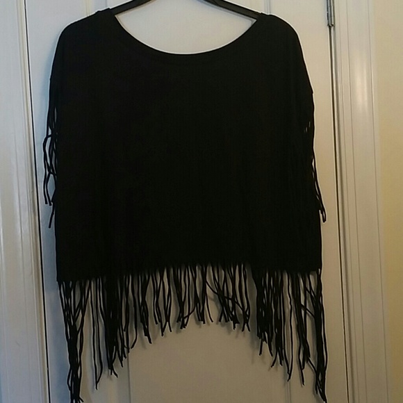 **sokd on Vinted**    Black & Sliver top - Picture 2 of 3