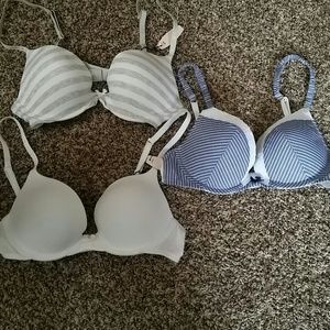 3 Victoria's Secret 36B NWT push up bras