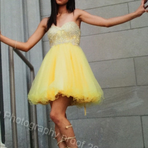 Short yellow corset style dress size 00