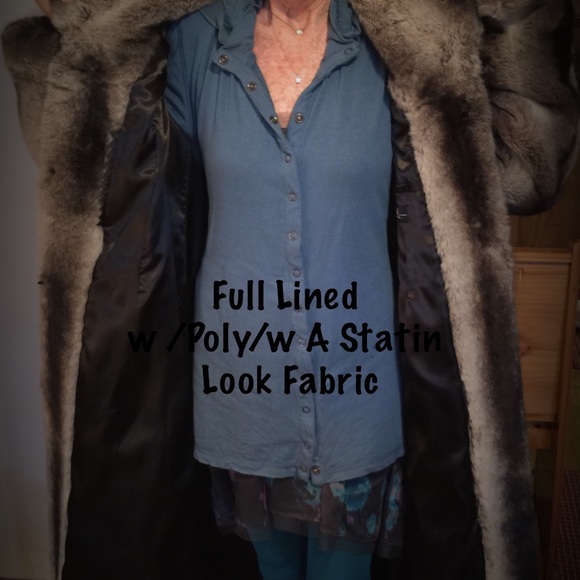 🛑SOLD/NWOT/Pamela McCoy FauxFur Chinchilla/1stEdt - Picture 4 of 4