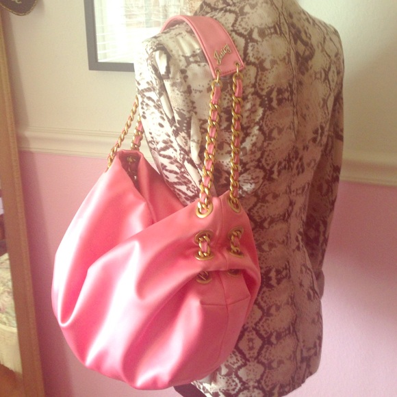Handbags - Gorgeous pink satin handbag