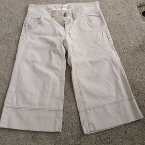 Khaki chino cropped pants