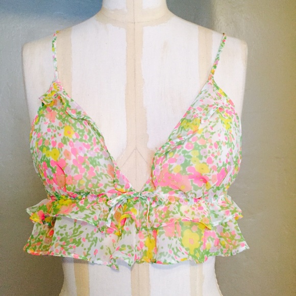 VS Floral Flutter Bralette! - Picture 2 of 4