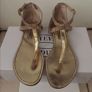 Sandles Steve Madden