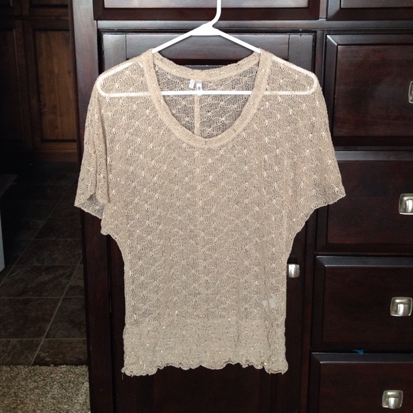 Beige/tan top!  Size Small.