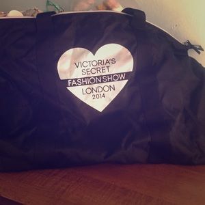 Victoria Secret 2014 fashion show tote