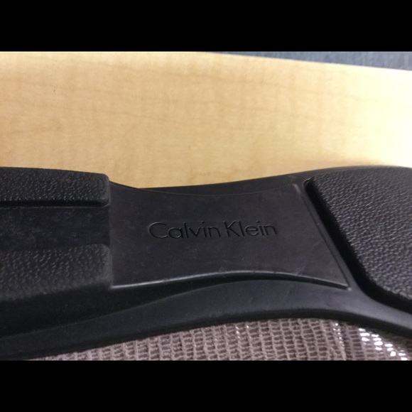 Shoes - Picture 3 of 3
