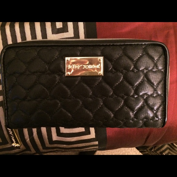 Betsey Johnson wallet