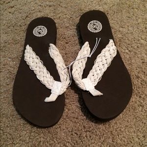 Flip flops