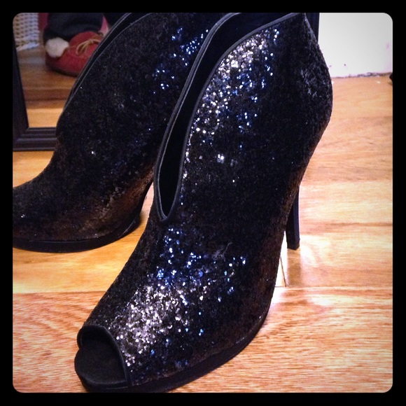 Nina black open toe booties