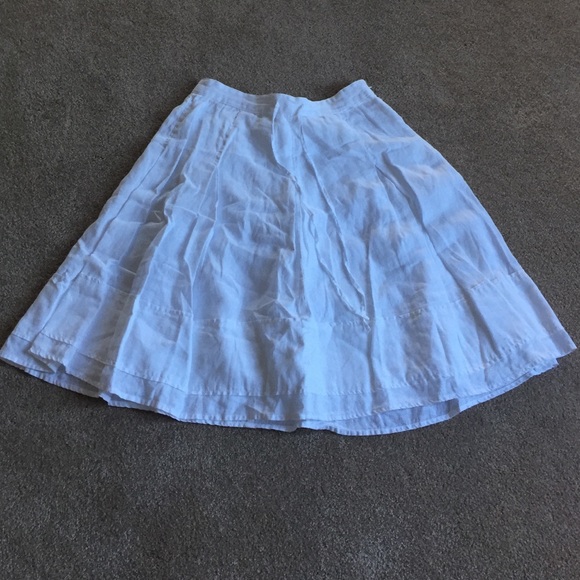Banana Republic maxi white skirt