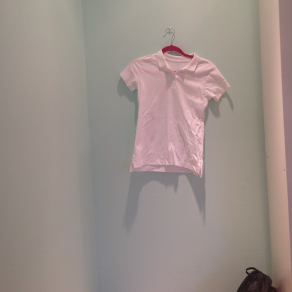 Super cute polo KIDS SIZE MEDIUM FITS A WOMENS XS