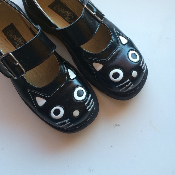 T.U.K. Cat Mary Janes