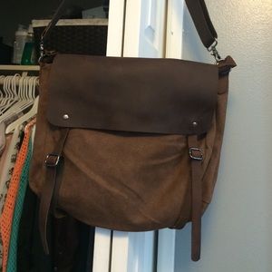 Satchel. Brown canvas with brown leather