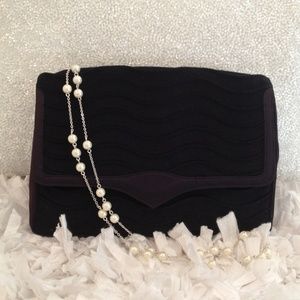 ❤ Vintage KORET Navy Blue Clutch 🎉HP 2/15🎉