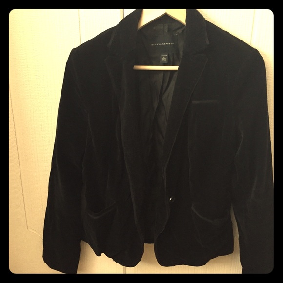 Banana Republic black velvet blazer size 4