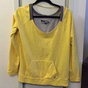Yellow and gray comfy sweatshirt