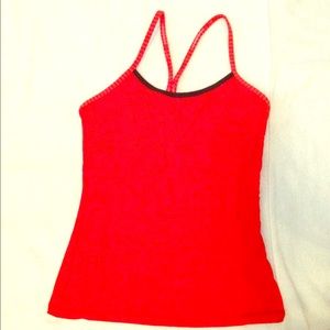 Sale✨Red Lululemon power y top sz4