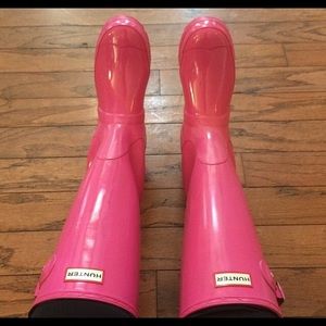 SOLD!!  Pink Hunter Boots New condition! Size 7W