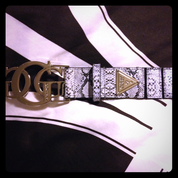 Guess Belt- large SOLD