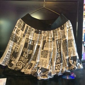 Newspaper skirt