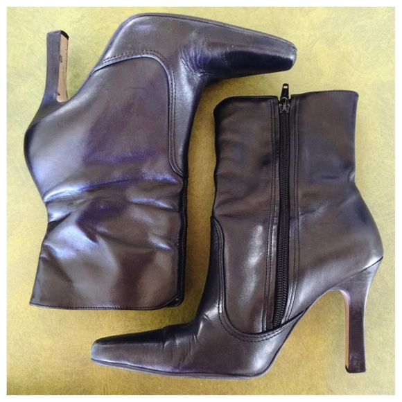 Black white mountain booties 6.5 - Picture 2 of 2