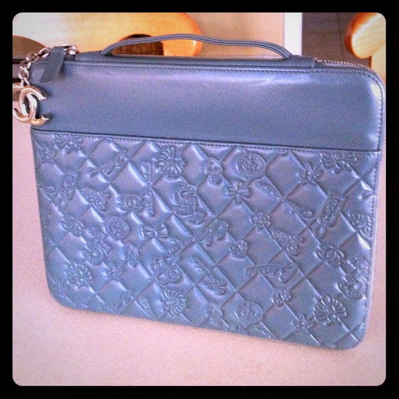 CHANEL Precious Symbols Ipad Case 💗