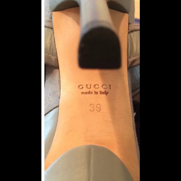 Gorgeous Gucci sandal grey leather size 39 - Picture 4 of 4