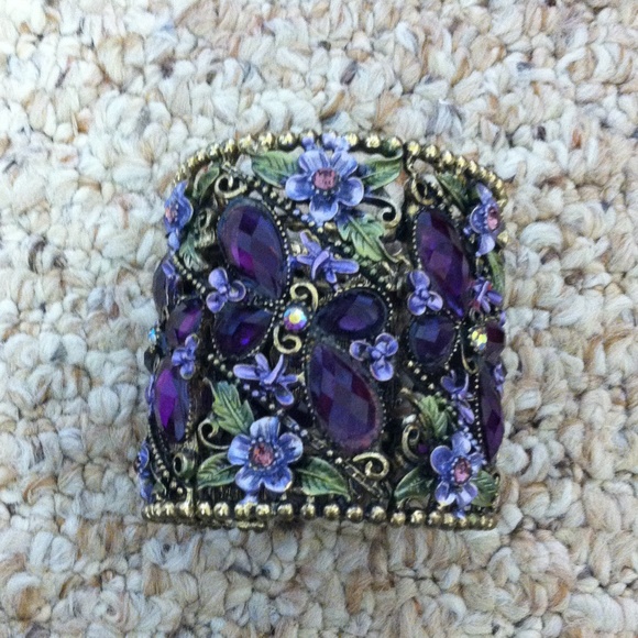 Floral Jew cuff