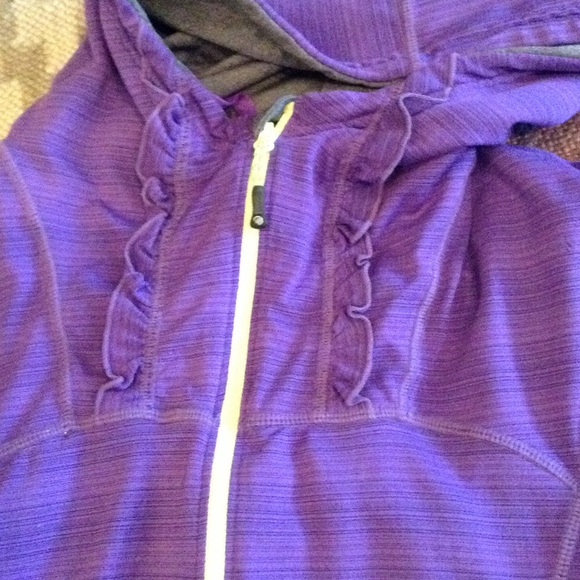 Running jacket. - Picture 2 of 4
