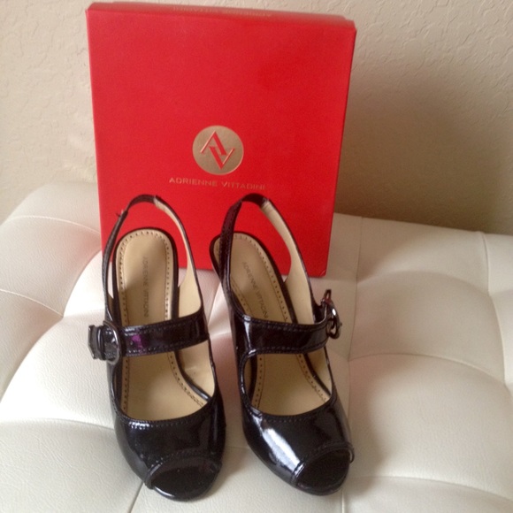 Black patent peep toe sling back