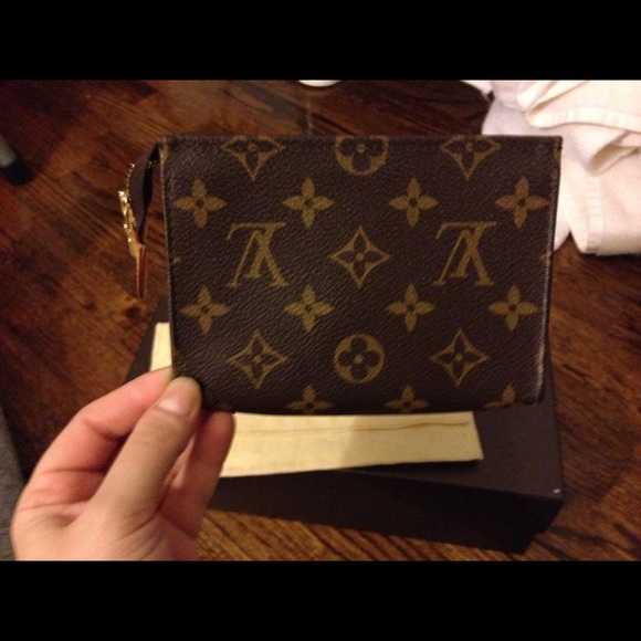Authentic Louis Vuitton pouch
