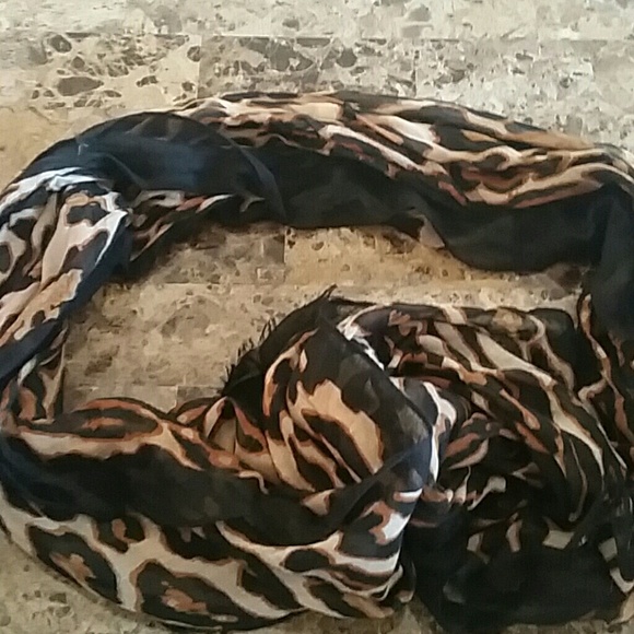 Scarf