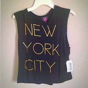 NYC Black cropped tank