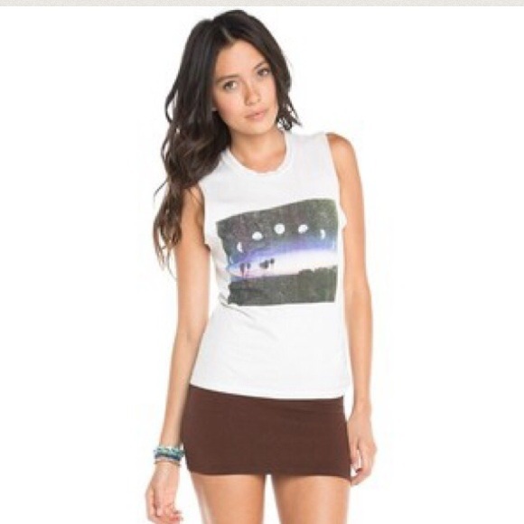 Moon sunset top