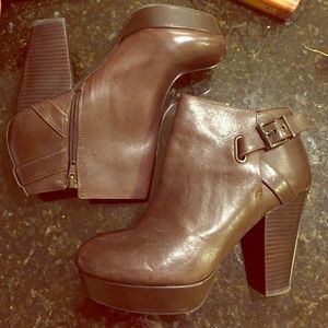 Brand new Gianni Bini booties
