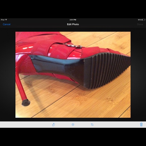 Christian Dior red boots with heels. - Picture 3 of 4