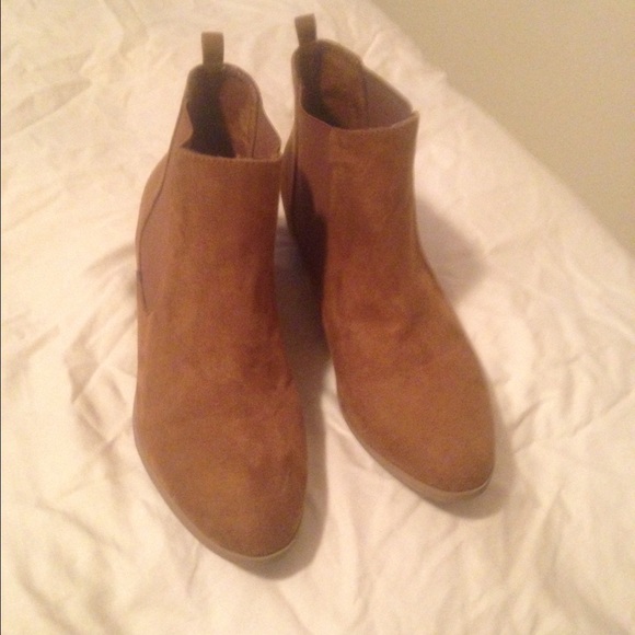 Old Navy Booties! 👢✨