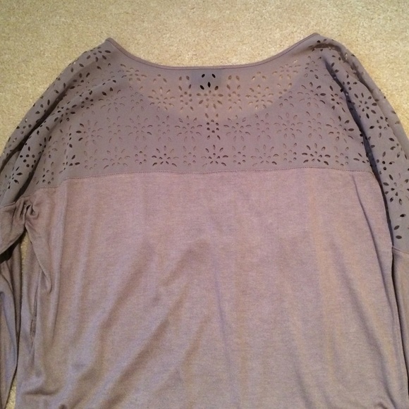 Floral Sleeve Top - Picture 2 of 2