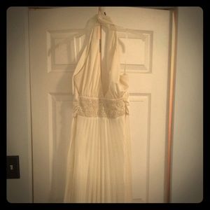 Wedding dress or evening dress