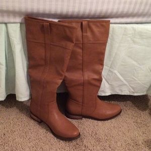 Brand new Rampage boots